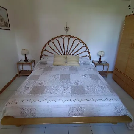Casa Vacanze Lettoelatte Forio D'ischia *