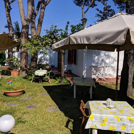 Casa Vacanze Lettoelatte Forio D'ischia *