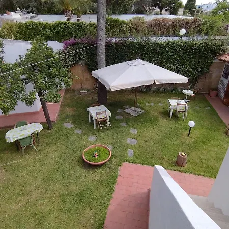 Casa Vacanze Lettoelatte Forio D'ischia