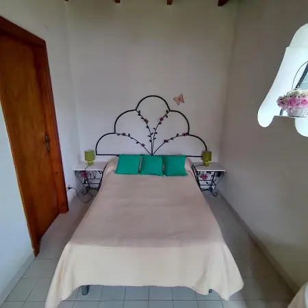 בית הארחה Casa Vacanze Lettoelatte Forio D'ischia איסקיה